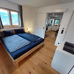 Haus Ströhle Apartment *